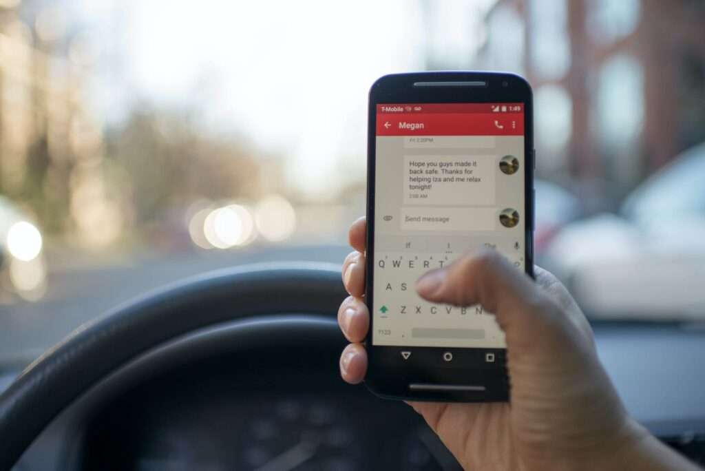 mobile phone in car
